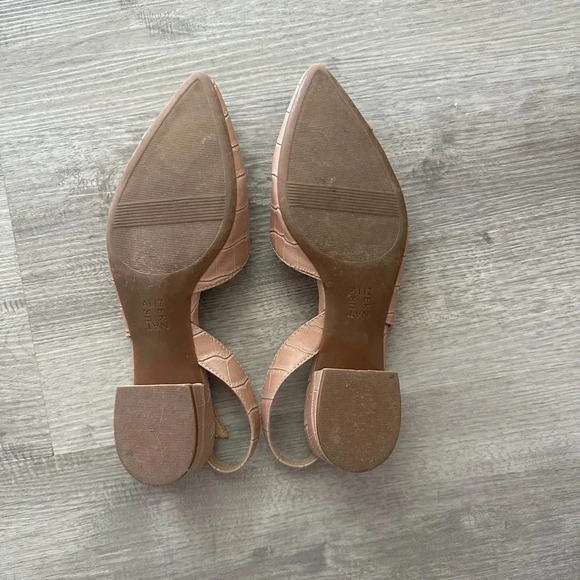 Naturalizer pointed toe kitty heels size 9 - Picture 2 of 5